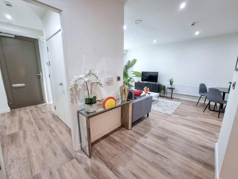 Luxury City Centre Townhouse With Parking Manchester Extérieur photo
